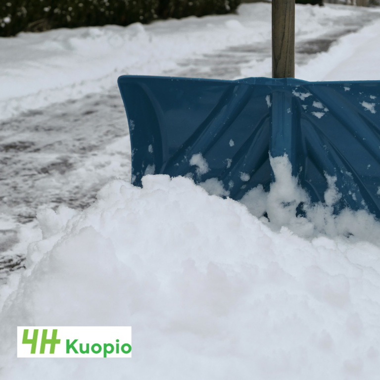 Tuleeko lunta tupaan? Tilaa meiltä Kuopio 4H-yhdistyksestä talonmiespalvelu tekemään lumityöt puolestasi. Puhelinnumero on 044 975 24 72.